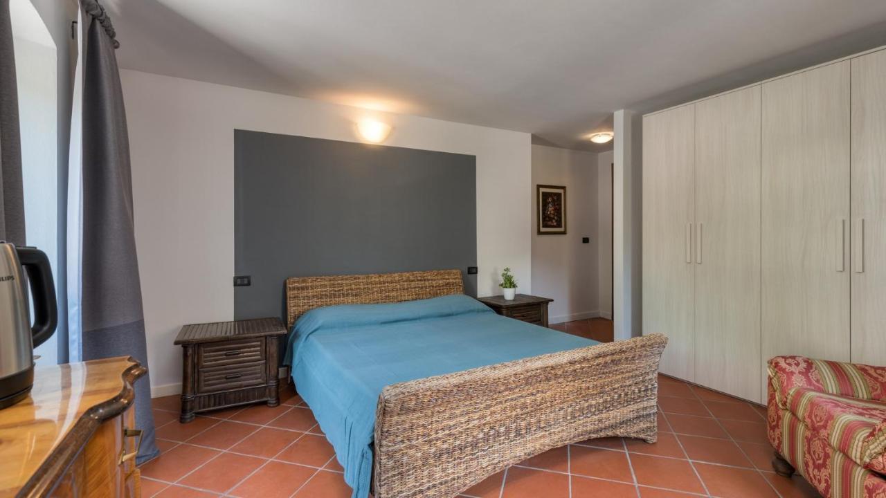 B&B Lawanda Idro 外观 照片